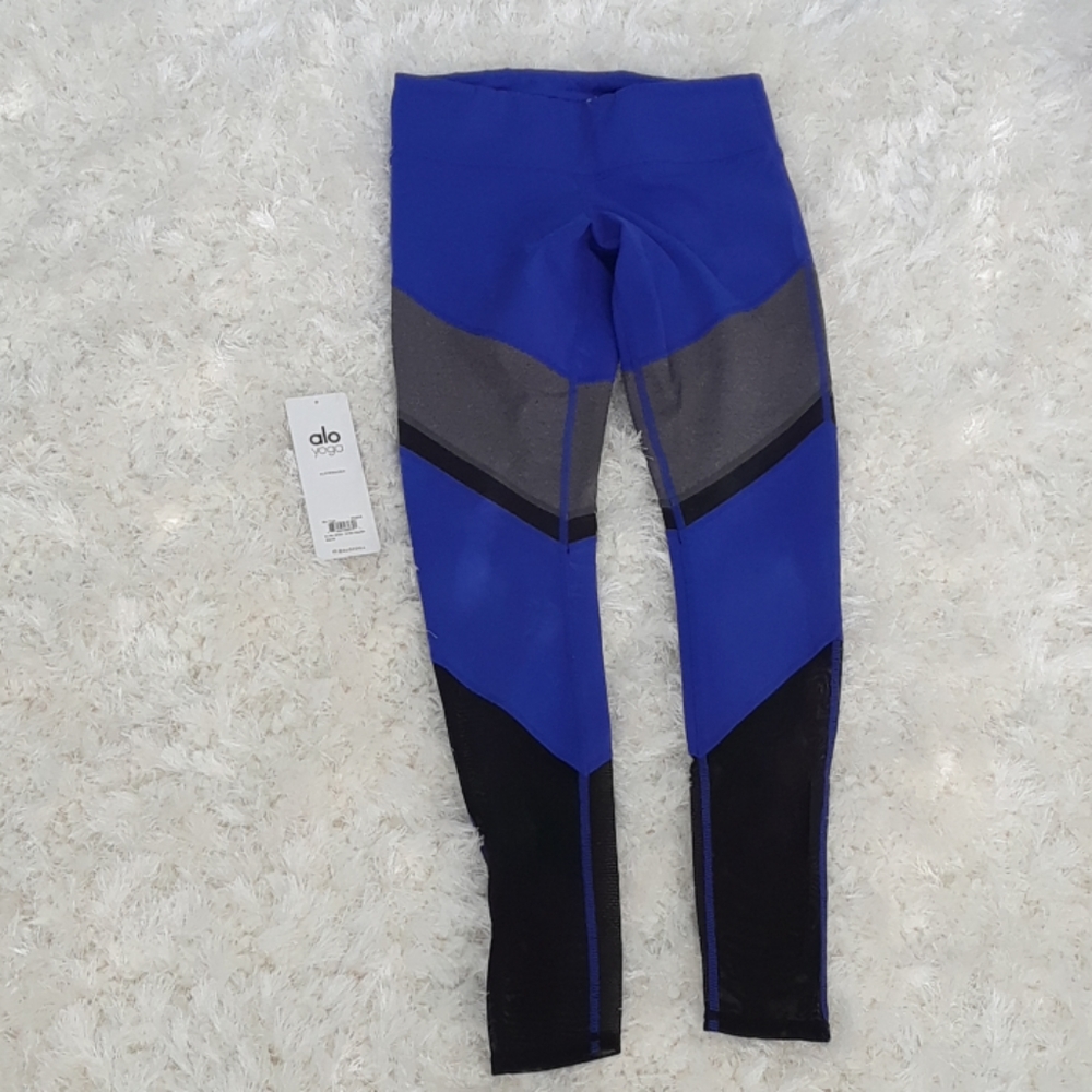 Alo Yoga sheila leggings size small
